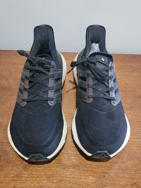 Womens Black Adidas Ultraboost Size 9.5